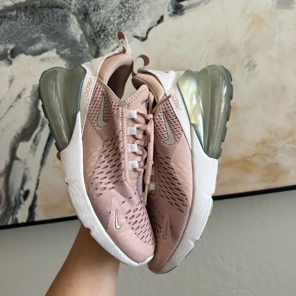 Nike Air Max 270 Women’s Size 7.5 - Picture 5 of 8